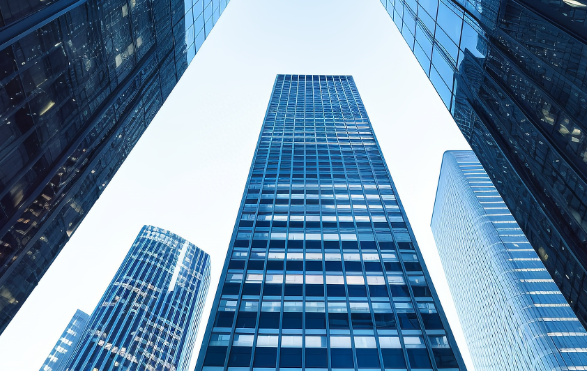 钢丝绳索具与吊装带的性能对比及适用场景解析