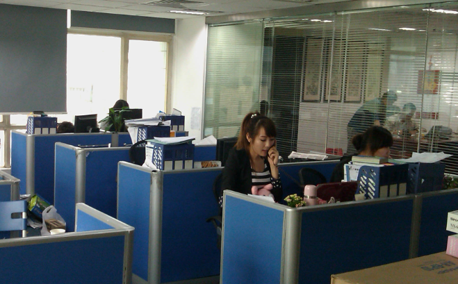 靖江市金能机械有限公司冶金夹具定制流程与技术规范解读